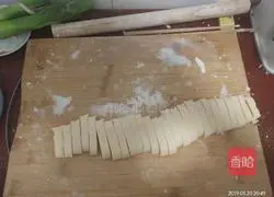 Illustration of how to make hand-made tomato and egg noodles 6