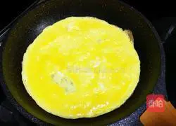 Illustration of how to make tomato, goose, egg and cucumber noodles 6