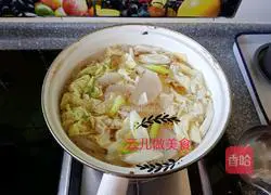 Illustration of Autumn Healthy Snapper Meatball Soup 10