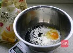 Illustration of how to make kimchi barbecue rolls 2