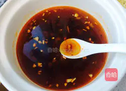 Illustration of how to make hot and sour noodles 8