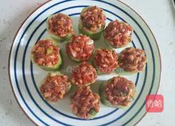 Illustration of how to make cucumber stuffed meat 7