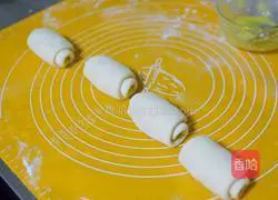 Illustration of how to make egg-filled pancakes 4