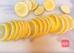 Illustration of homemade Sichuan clam peel and lemon paste 6