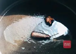 Illustration of how to make radish and beef brisket in clear soup 6