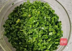 Illustration of how to make leek and egg pancakes 6