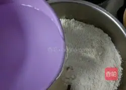 Golden Pancake Recipe Illustration 2