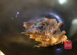 Illustration of tomato, shrimp and tofu soup 7