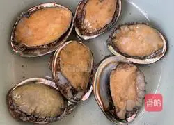 Illustration of how to make lean abalone soup 4