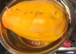Illustration of how to make papaya milk stewed with eggs 6
