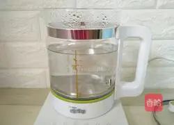 Illustration of how to make chrysanthemum and wolfberry tea 4