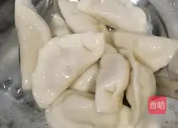 Illustration of how to make fish and meat dumplings 8