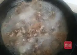 Illustration of how to make beef brisket stewed with tomatoes 1