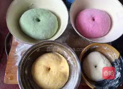 Illustration of how to make rose steamed buns 6