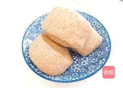 Milk red dates Illustration of how to make steamed buns 12