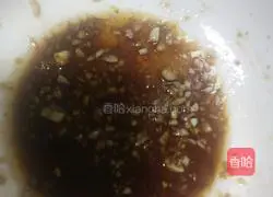 Illustration of how to make cold kelp shreds 2