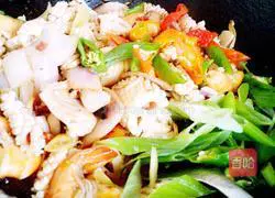 Illustration of how to make spicy squid and shrimp 13