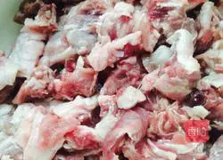 Illustration of how to cook beef with potatoes 1