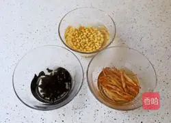 Illustration of how to make Laba noodles 2