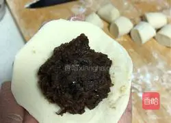 Illustration of how to make bean paste buns 3