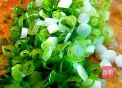 How to make sour soup noodles Illustration 6