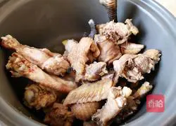 Illustration of creative fruit dishes + super nutritious durian chicken soup 11