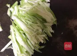 Illustration of how to make loofah box 1