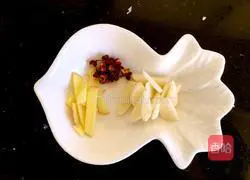 Illustration of how to cook lettuce and fungus 2