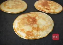 Illustration of how to make fried corn tortillas 3