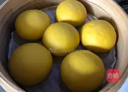 Illustration of how to make pumpkin steamed buns (one-time fermentation) 12