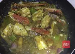 How to make curry crab Illustration 4