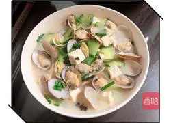 Illustration of how to make clam tofu soup 9