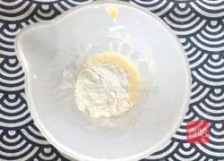 Pineapple Cake Illustration of how to do it 3