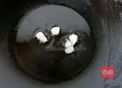 Illustration of how to cook zucchini and shrimps 5