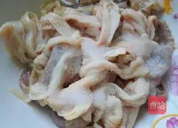 Five-spice duck intestines Illustration of making intestines 2
