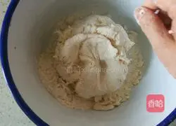 Illustration of how to make homemade cold skin 1