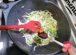 Illustration of how to make stir-fried pancake bento 11