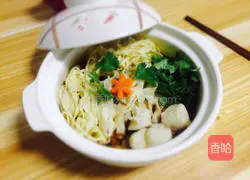Illustration of how to make hot and sour noodles 11