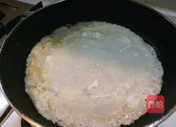 Xinwen Gourmet Old Beijing Pancake and Fruit Recipe Illustration 2