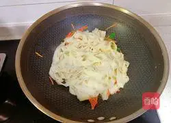 Illustration of how to make stir-fried noodles 11