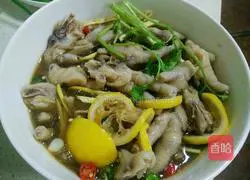 Lemon Pickled Pepper Chicken Feet Illustration 5