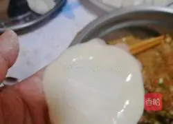 Illustration of how to make radish and pork dumplings 6