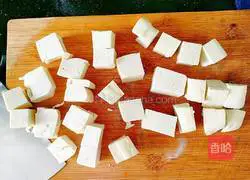 Illustration of how to make tomato and chicken soup 8