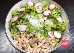 Cold Chicken Rice Noodles Recipe Illustration 14