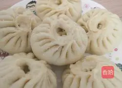 Illustration of how to make Beijing steamed buns 14