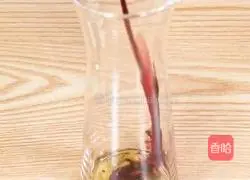 Summer Ice Drink | Illustration of How to Make Peach Bubbles 4
