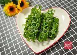 Illustration of how to make spinach bird's nest rolls 13