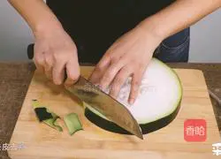 Illustration of how to make sandworm and winter melon soup 3