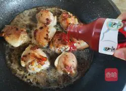 Illustration of how to make chicken wings with rice 15