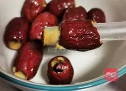 Illustration of how to make four red glutinous rice ball soup 3